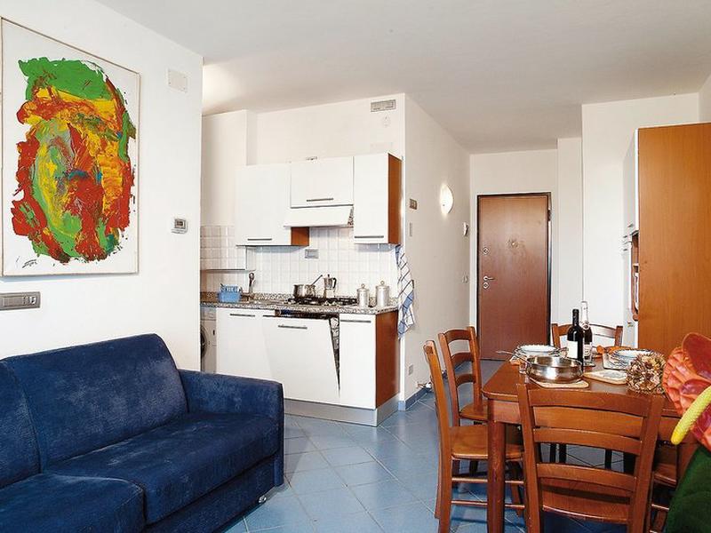 5CCCEE060EF75A1388576478F646275A