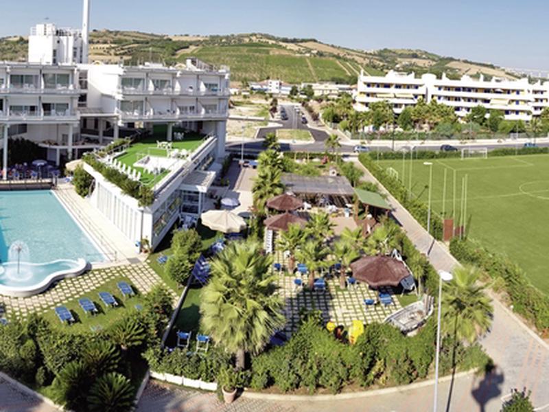 857DC48ECC40B6818D5AC2D647FFDAA5