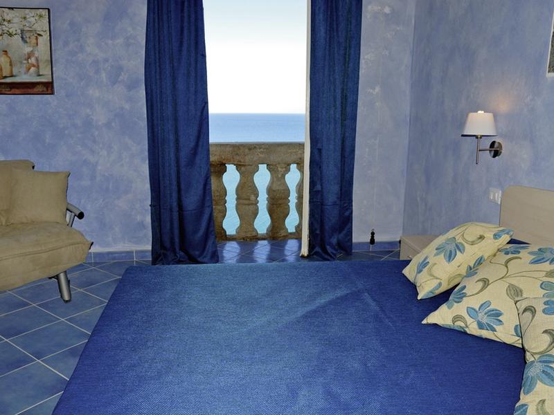 9966D52F3BA3D17DF8FFEBC9E35F1DDC