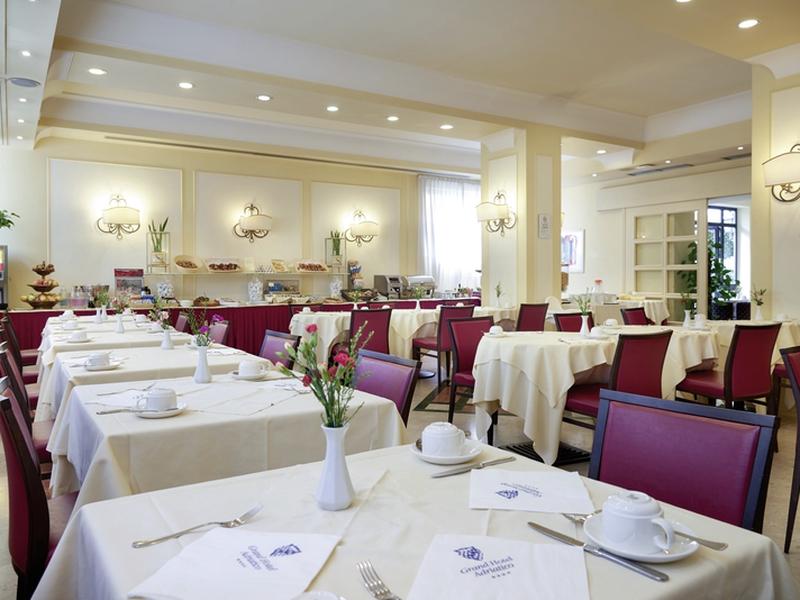 C6C757D0E87F94C2D7A075F4B4021BE5