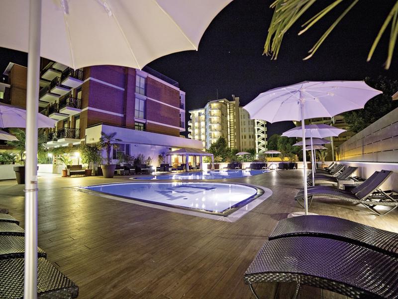 611409217B3AE2CD8E34C0714DF497AD