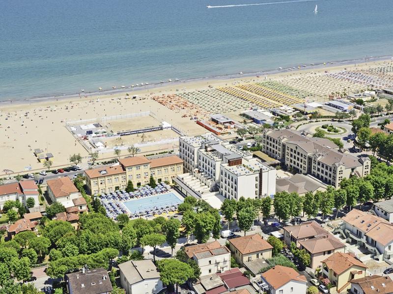 FB24A560050047EC5A0C3B1D0C98FAA8