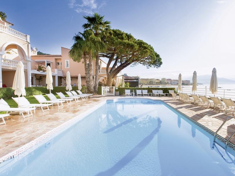 68A2182AE324BCAFD699D73E22D4EE29