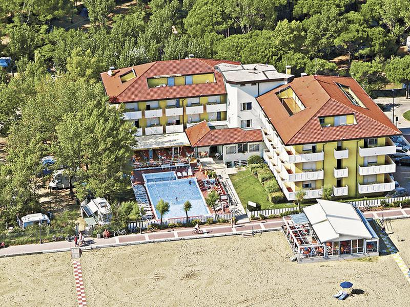 BFBE2EF9D001739BEC1CEABB0293E42D