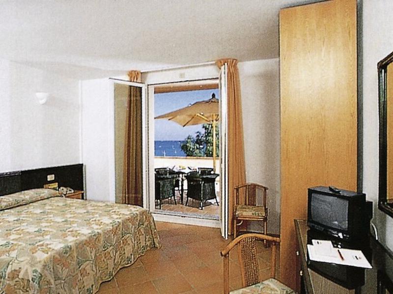 D340E974AD60919AA0D3CD5F6FC988D2