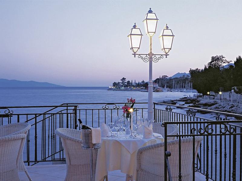 349325AB26F9B22AC8EFD8641B02A2F4