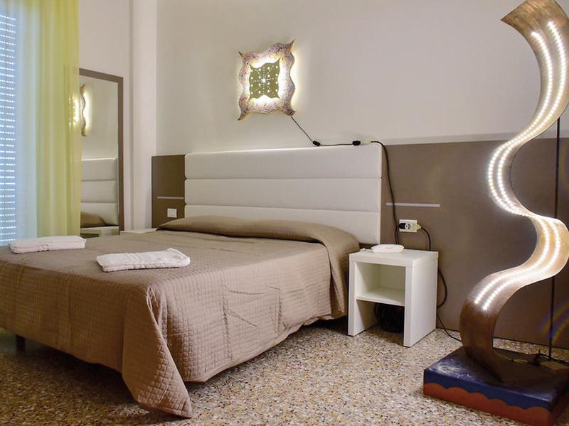 561DA3F78A42BC31F148F8B970A548E1