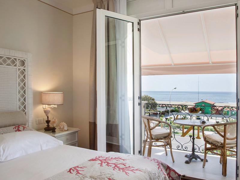 AB06E838E4FB31656A7B3F877C3FF5D7