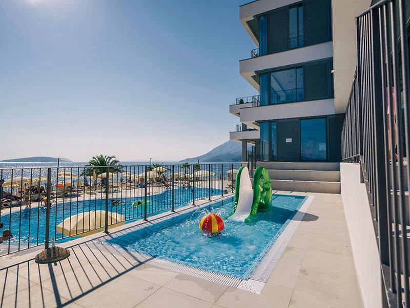 679458281DE0F8C08A252071CCC06055