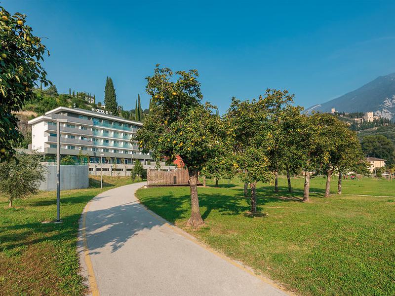 4E93FCAA2269324F91B976453D44AFC9