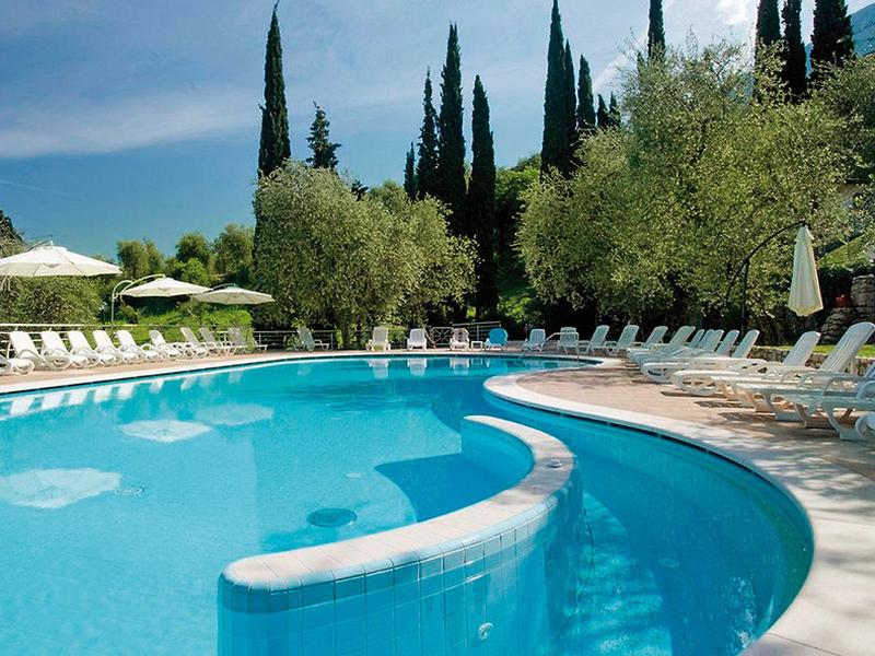 CB059E9223F464C8F6CB0A0BCD8AD279