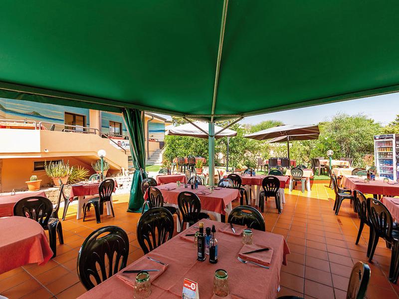 2FEB49BCE319F23D77F27A1C025DB4C8