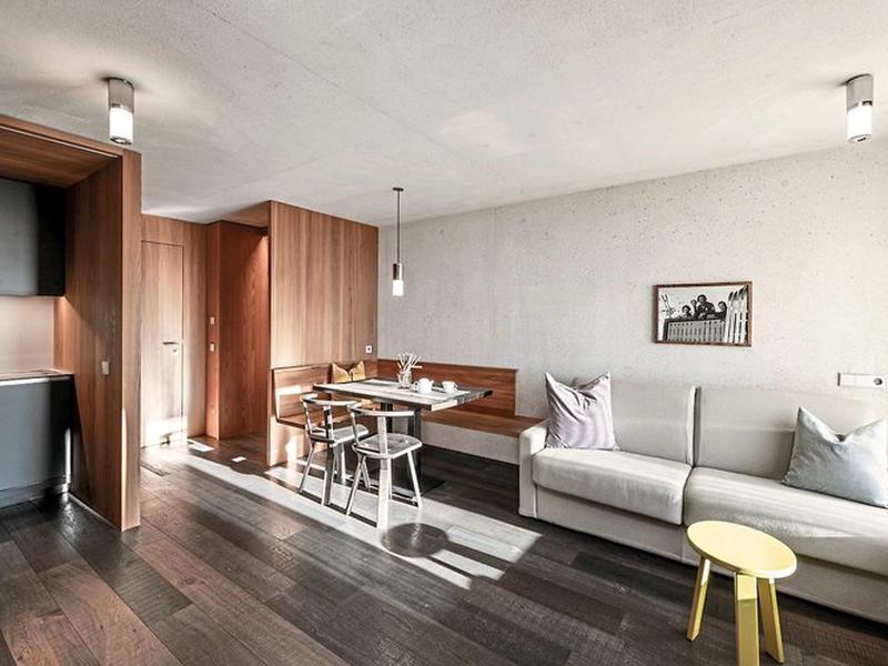 50FBBAA4D3F8E2CEF16DFC50E7189FB4