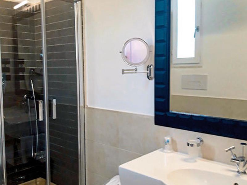 C619872DA205C117E1657300D21A05BB