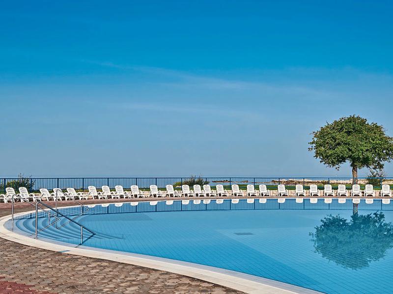 3FCE5ADE3CDC75181AD81C9C129E28B9