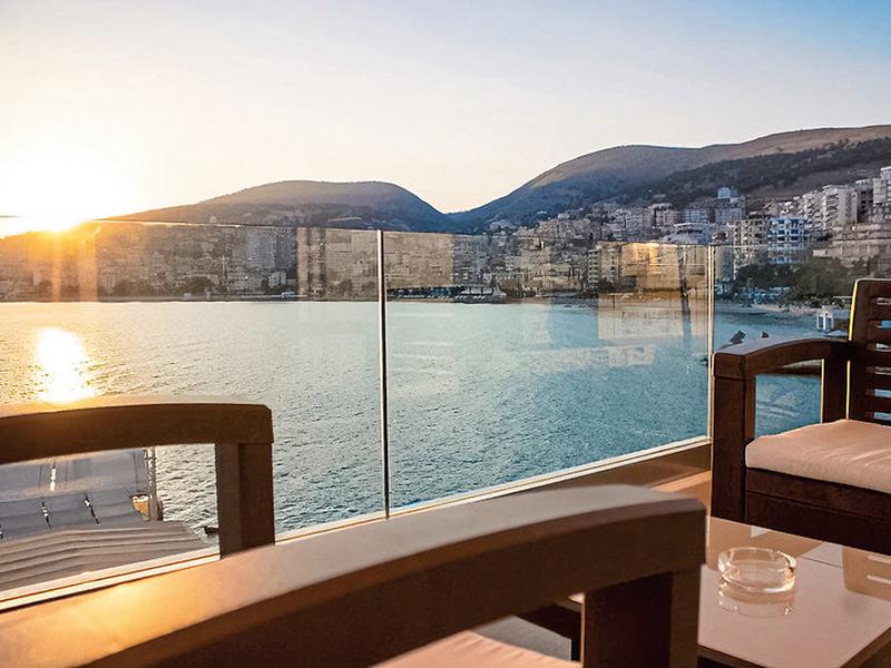 5DE3FA271C6A335AC0CB0E7A9669B0D8