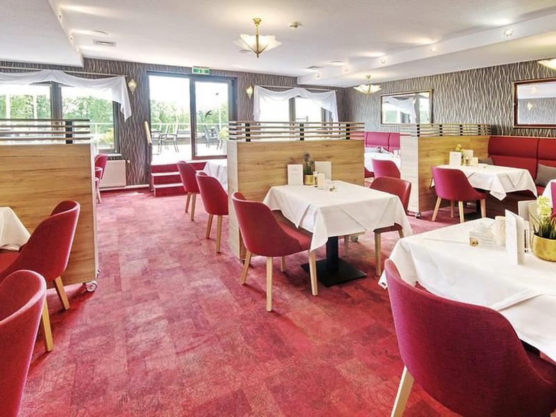 44A40ED9CD4DA98EEBCC881C4028D62A