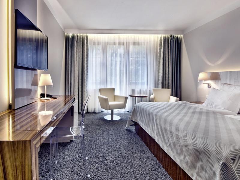 41C97C80F2CCC3F5142C5A8EEA8204A1