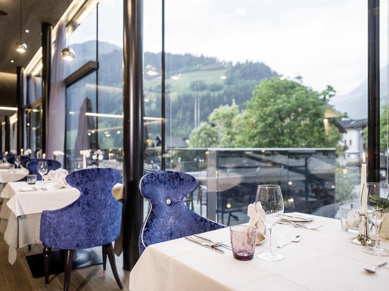 1CB8E58E579CA295B9DBEEBD3C05B8C4