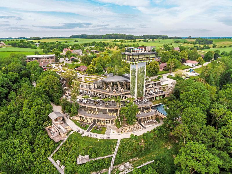 6667366CEF1901E05B26A4982A56AD15