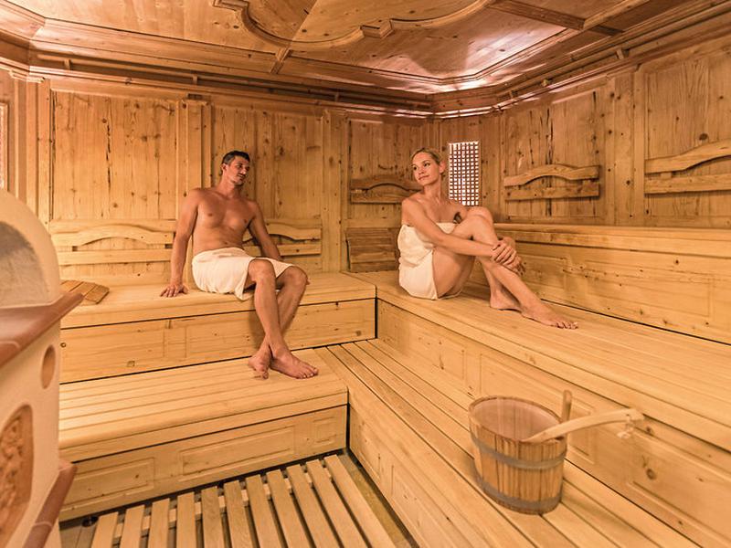 24B5C11C80B2B893D7E2AE3608CDD529