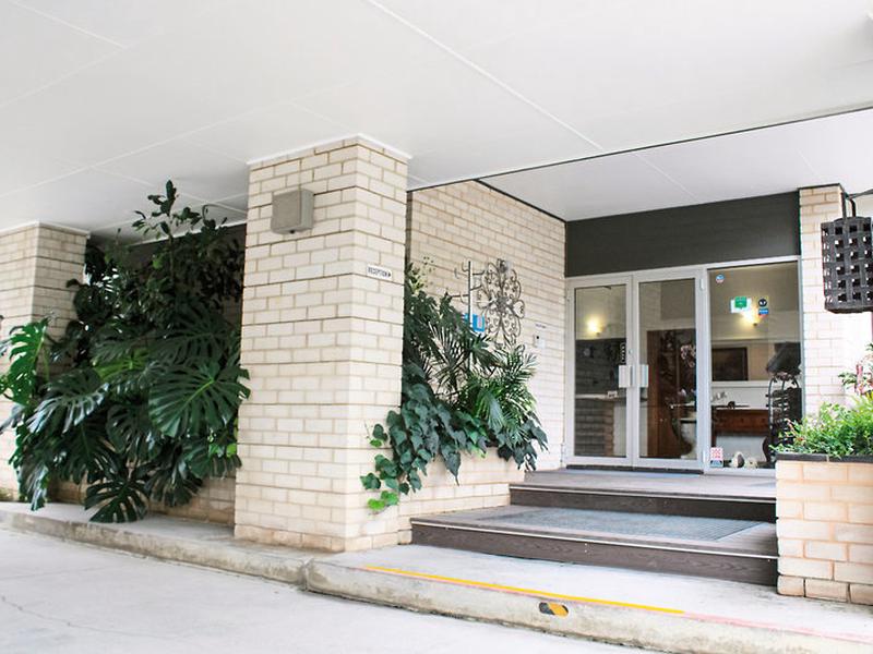 B8288026D03D78B0AA439EA357F0C0A0