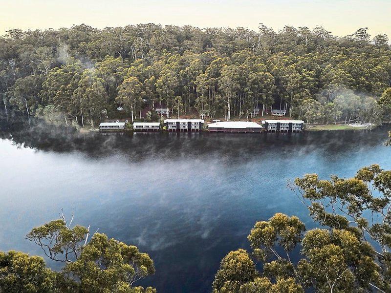 607D8BDE698EC7C4117AC9C38A0BB95C