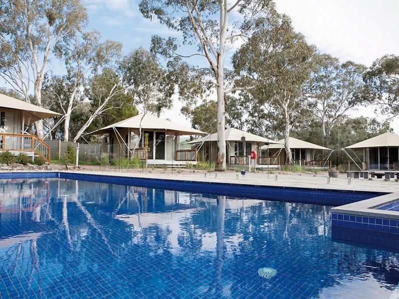 3C2B851885CC3DA0BA890AFE14E67D76