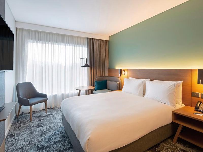 33CF6492D9F34F1DC1B4F47DBCC0AD7E