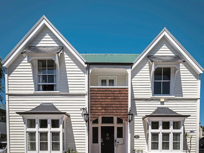 985AFDC29E654C75C71F04FD28867E17