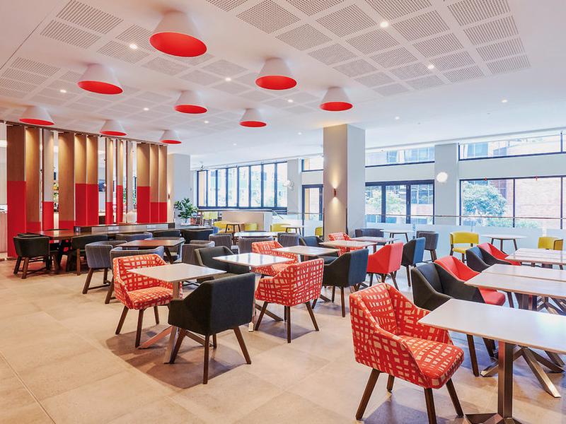 1FC4FDFACBEE9540D8C87759DD9942CA