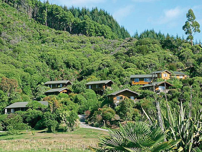 E8F46D41E0D77CF67B14694D1F023083