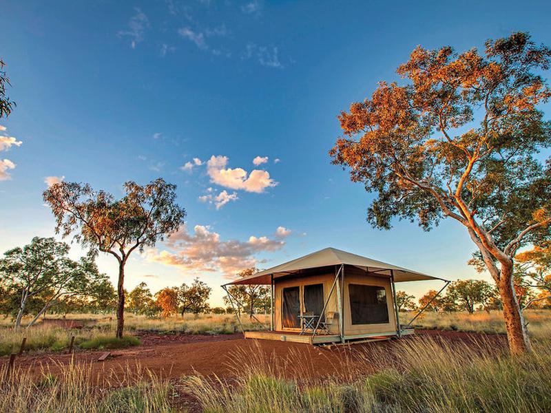 DFC68018BBEA438A59F21ED10CF3BCAE