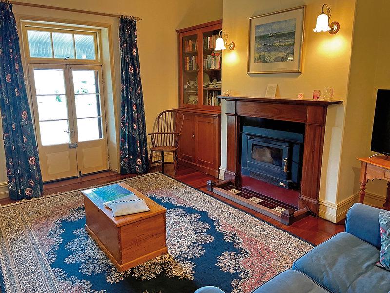 DB2813FA6D669B002EBB6CBF495D4321