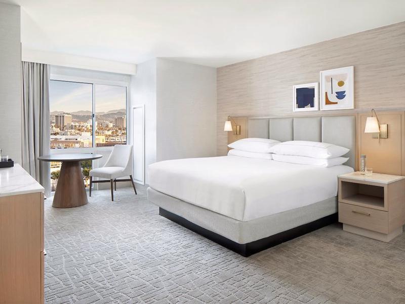 438AEDC33F99331E6782F1EEB6A0EE08