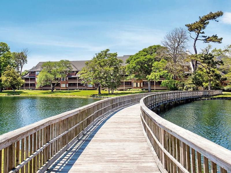 B8DEF57E438ABDEE64FB4E8BF524741D