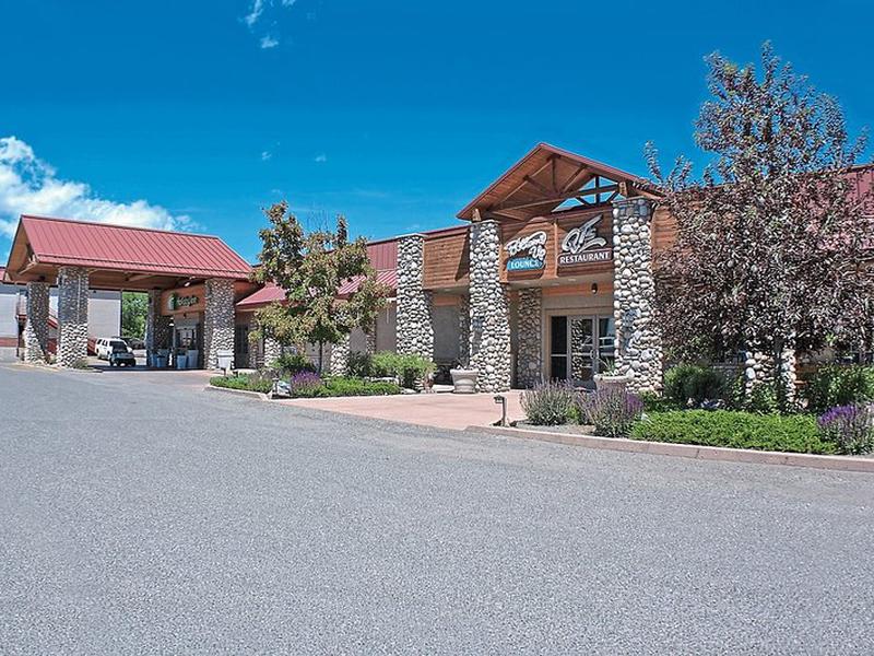 B8B40FEDE43801B6E1E8142A747CD44C