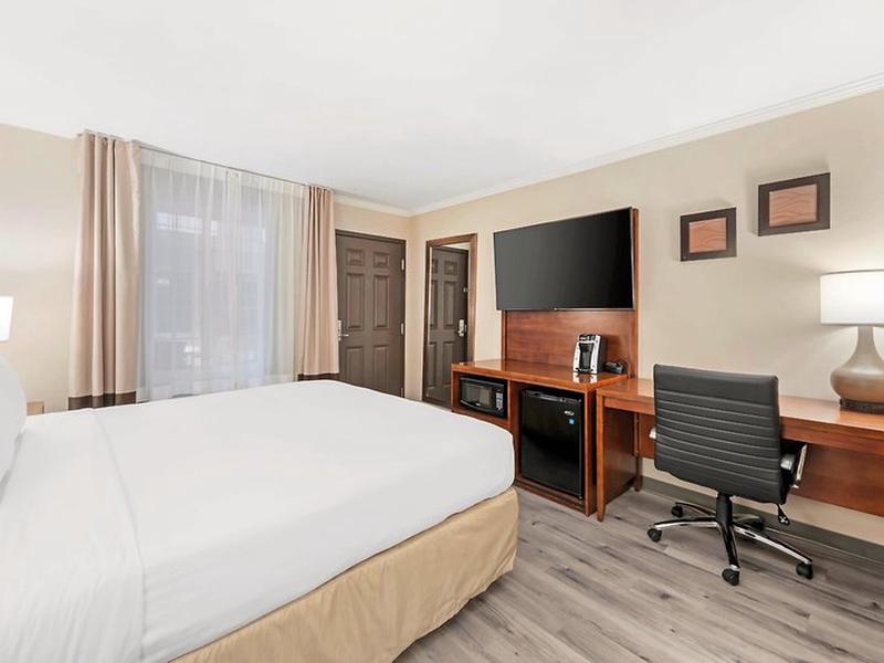 DA8C17349D62D0C3B7D3886D338D6EDF