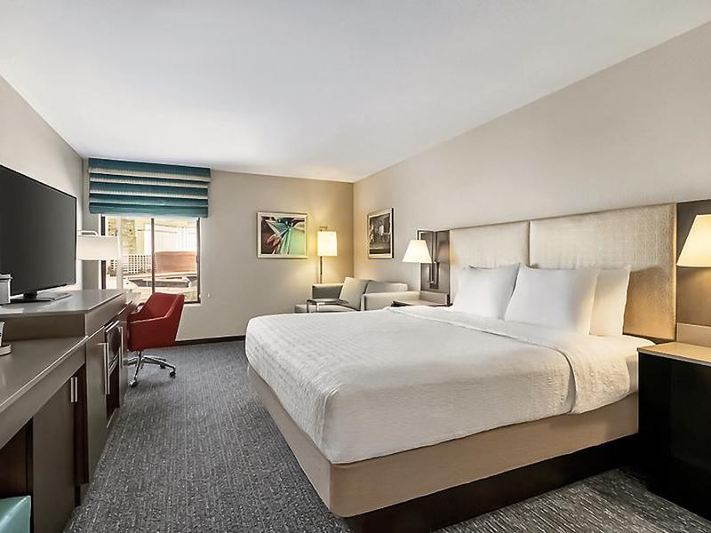 8E1C75CF87DF9B452077A3B372D7F09F