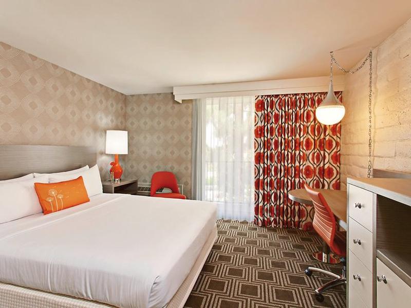 11465E45996DAA6F78A650EE7E751ABE