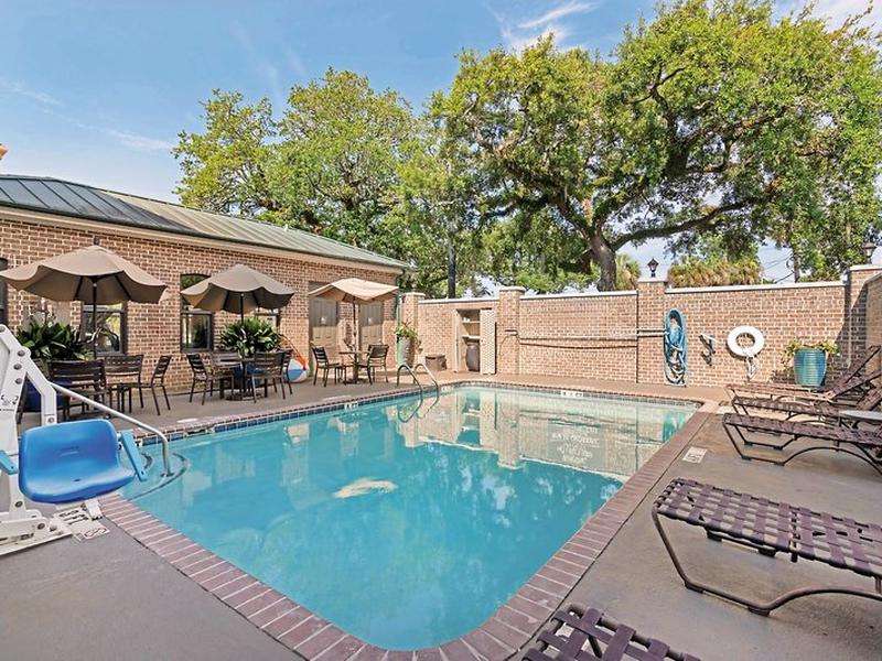 BE3D4B37F492BC6D07775D74E8EAABD9