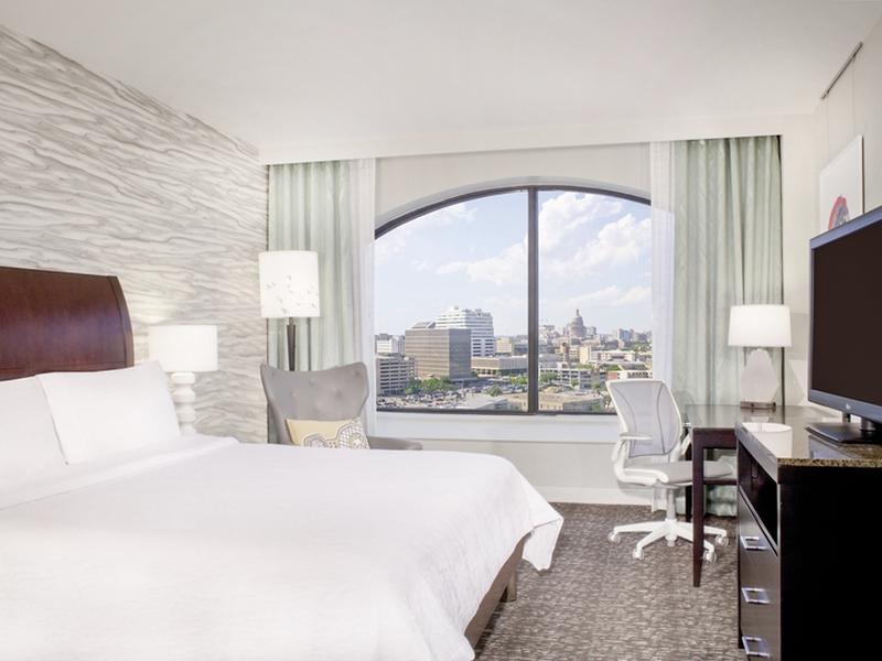 A494C72EDF55929A9E070A06C1F41DE2