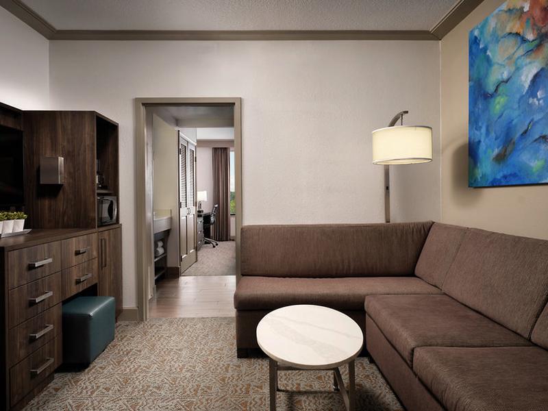 22084C69F9CB61DD8C4670851CA95127