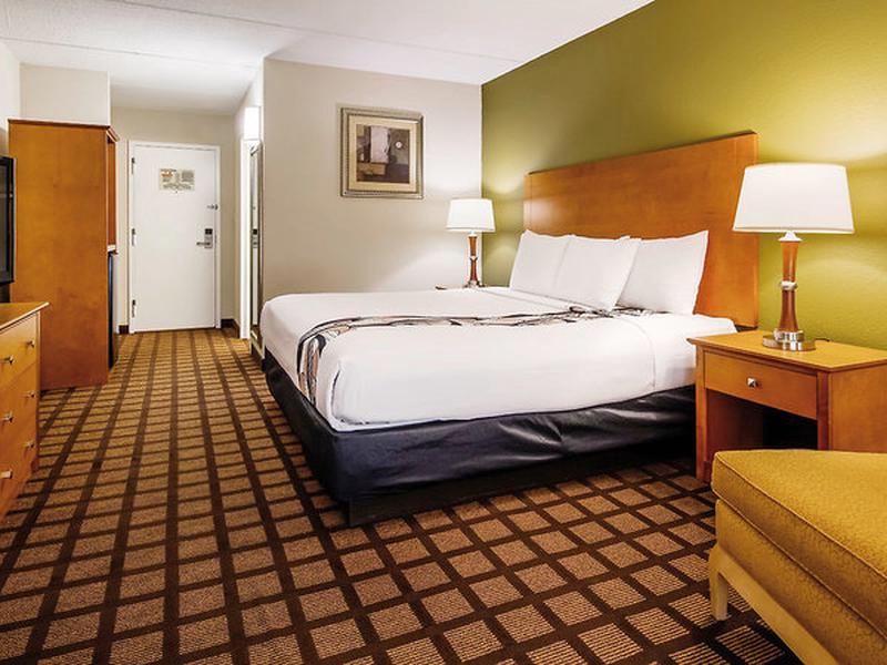 F644F04760414FBBC5D0BF841030801B