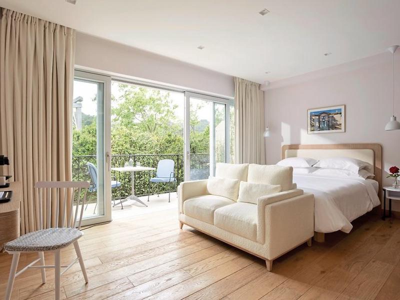 C30AC8252A4AC2373C8B7673C015B8F6