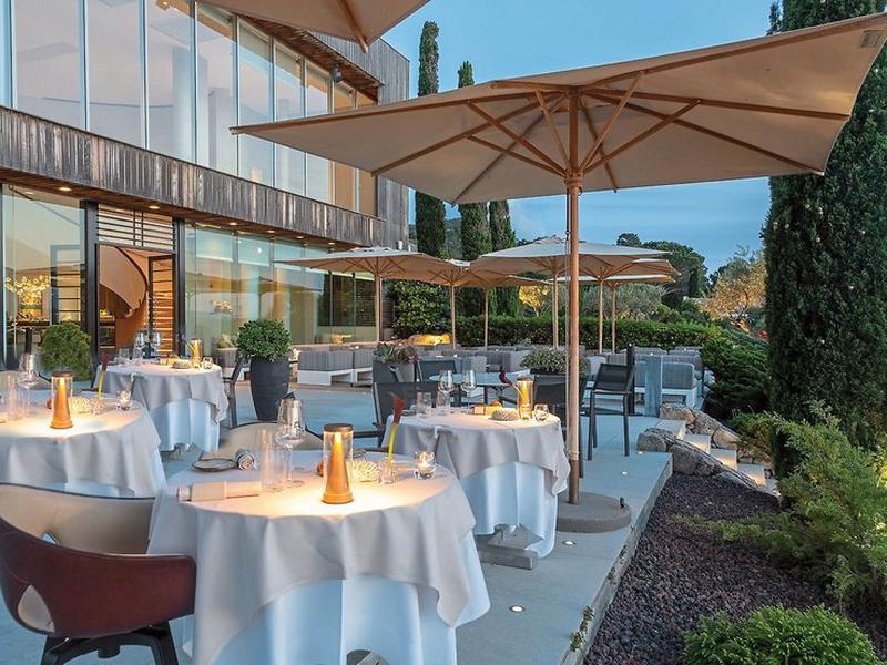 8A6004375167C4EAAD4D4F6E9302F38E