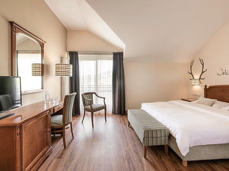 2E7F3AD34CA08E851D9A43F6A4EC36FE