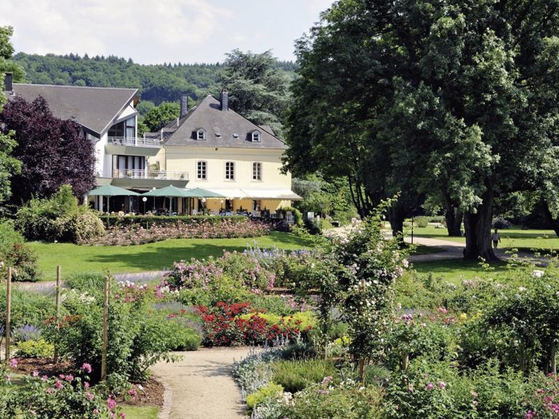 5BD72B58D71C6B9064318F7D397BE406