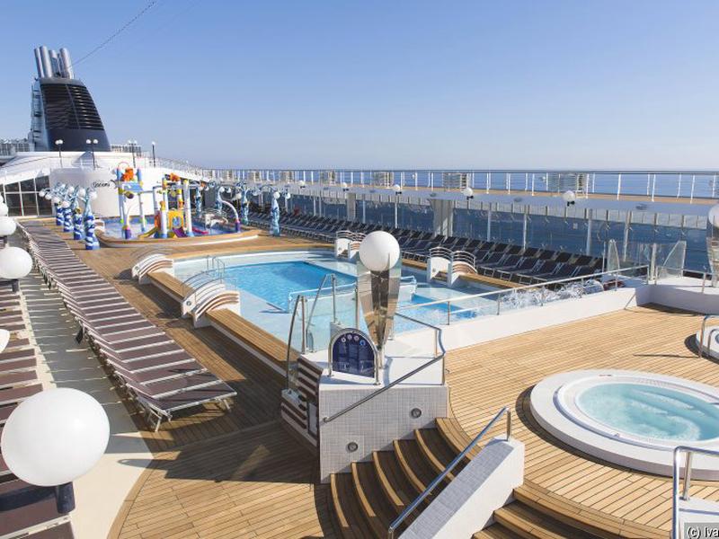 5C8DD5E88D38226B390547C2FF2C5E14