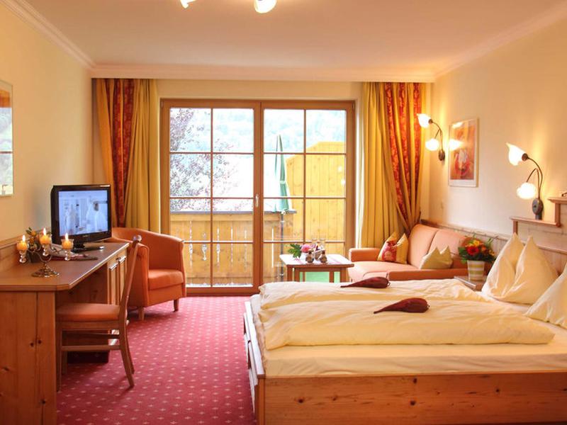 AE578B34D9E5E300745BED7A61D85A1A